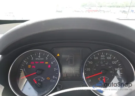 2013 Nissan Rogue S z USA, uszkodzony, nr VIN JN8AS5MT5DW526177